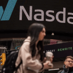 SKN | מדד Nasdaq Composite מרחיב עליות בפתיחת המסחר כאשר מומנטום הטכנולוגיה נותר יציב